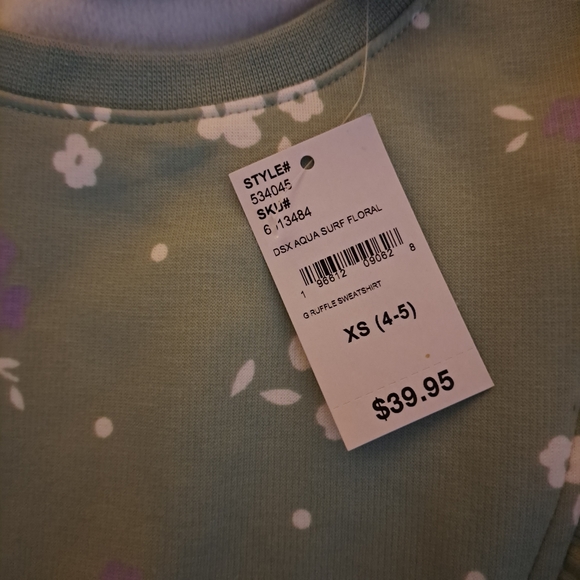 NWT Lands End Sweatshirt - Picture 2 of 2